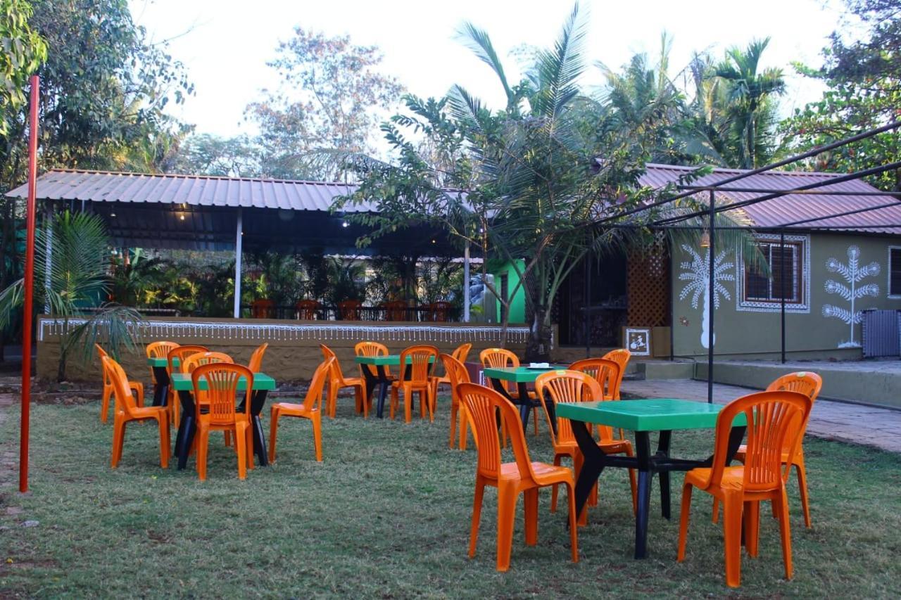 Nisarg Shrushti Farmhouse Hotel Pune Exterior photo